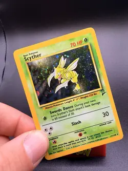 2000 Pokemon SCYTHER Base Set 2 Edition HOLO Foil Rare Card 17/130 WotC SWIRL NM - Image 2