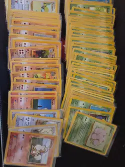Vintage 190+ Pokemon Card Lot WOTC Mixed Sets Unlimited LP-HP Non Holo - Image 2