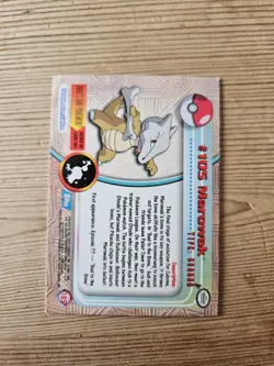 Pokemon Topps Marowak Card #105 Rainbow Holo Foil - Image 2