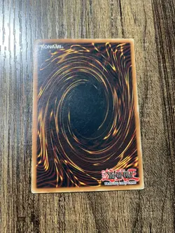 Elemental Hero Burstinatrix - EHC1-EN002 (Ltd Ed)& Bubbleman-EHC1-EN003 (Ltd Ed) - Image 2