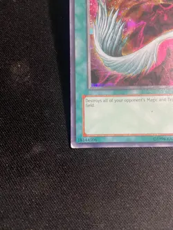 Harpie's Feather Duster SDD-003 Yu-Gi-Oh Limited Edition Secret Rare Holo Foil - Image 4