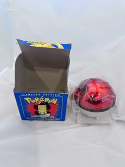 1999 Pokemon Box #6 Charizard, Limited Edition 23k Gold Plated Trading Card - Image 1