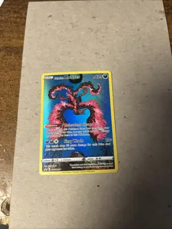 Pokemon TCG Galarian Moltres SWSH284 Near Mint Condition - Image 1