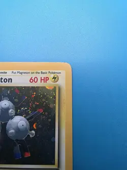 Pokemon TCG Magneton 9/130 Base Set 2 Unlimited Holo Rare - Image 3