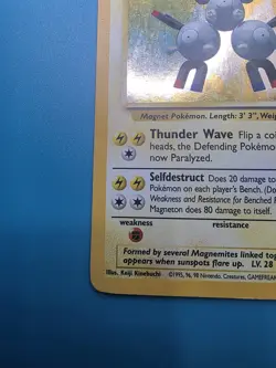 Pokemon TCG Magneton 9/130 Base Set 2 Unlimited Holo Rare - Image 5