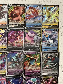 Pokemon TCG SWSH V 30 Card Lot - Image 3