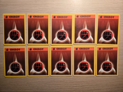 10x Pokemon Base Set Card 1999 - Fighting Energy 97/102 - Image 1