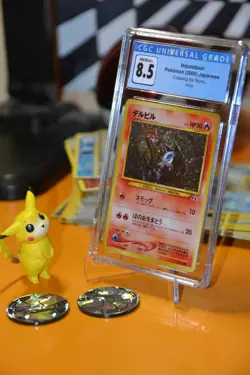 Pokemon TCG CGC 8.5 NM/M+ Houndour Crossing the Ruins Holo Japanese Nice Swirl - Image 1