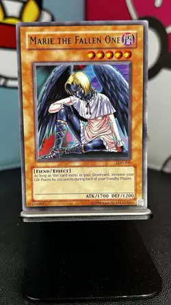 Yugioh Card Marie the Fallen One LON-046 Labyrinth of Nightmare Unlimited - Image 1