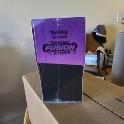 Fusion Strike Elite Trainer Box Pokemon Center Exclusive ETB - Image 4