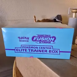 Fusion Strike Elite Trainer Box Pokemon Center Exclusive ETB - Image 5
