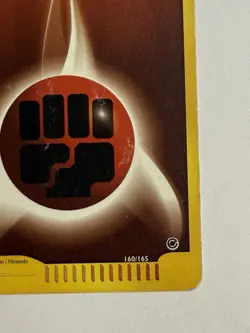 HP Fighting Energy 160/165 Expedition Base Set Regular Pokemon card English - Image 4