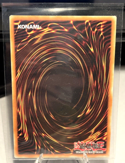 Yu-Gi-Oh! Dark Magician RP01-EN003 Ultra Rare 2024 Reprint NM - Image 4