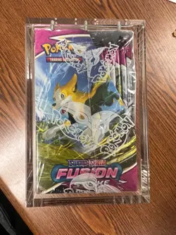 Pokemon FUSION STRIKE Booster Box Sword & Shield, New Sealed with acrylic case - Image 4