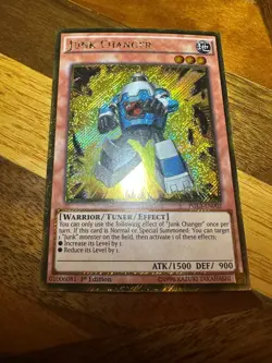 Junk Changer PGL3-EN002 1st Edition Gold/Secret Rare LP + BONUS - Image 1