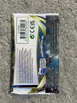 Pokemon Sword & Shield Booster Pack Bundle Sealed Evolving Skies Fusion Strike￼ - Image 4