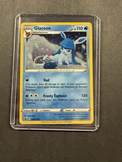 Pokemon TCG Glaceon SWSH Black Star Promos Holo Card SWSH192 - Image 3