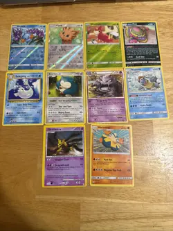 Pokemon TCG Lot Of 10 Cards - Image 1