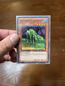 Yu-Gi-Oh Beastking of the Swamps Limited Common Light Play Card GLD4-EN005 - Image 1