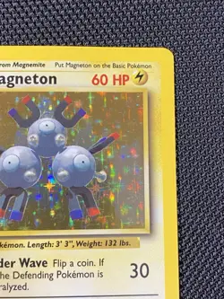 Magneton 9/102 Holo Base Set Rare Unlimited Pokemon TCG - Image 3