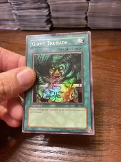 Yu-Gi-Oh Giant Trunade MRL-048 Super Rare Original Print MP/Small Crease - Image 2