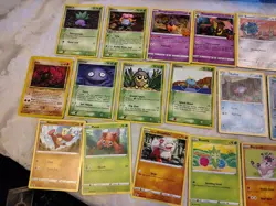 Pokemon Card Lot 25 - Mixed Years 2000-2022 - Image 2