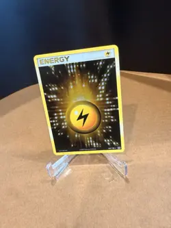 Electric Energy 104/106 Holo Rare Pokemon TCG 2005 EX Emerald - Image 3