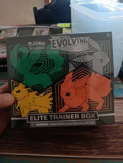Pokemon Evolving Skies ETB Elite Trainer Box Brand New Factory Sealed! Eevee - Image 1