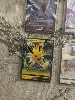 Pokemon V and v max bundle 18x cards pack fresh - Image 3
