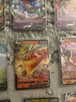 Pokemon V and v max bundle 18x cards pack fresh - Image 4