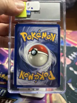 CGC 10 Moltres 27/62 Rare 1st Edition Fossil Pokemon Card - Image 2