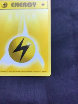 Pokemon Cards: Base Set 1st Edition Common: Lightning Energy 100/102 - Image 4