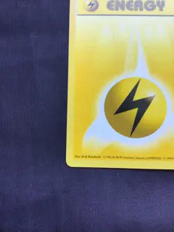 Pokemon Cards: Base Set 1st Edition Common: Lightning Energy 100/102 - Image 5