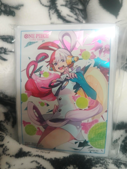 One Piece Premium Card Collection UTA Deck Box w/ Divider & Sleeves - Image 5