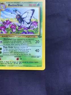 Pokemon Cards: Jungle 1st Edition Uncommon: Butterfree 33/64 - Image 4