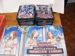 Huge yu-gi-oh 1996 card lot over 800++ cards + tins + monster league mat - Image 1
