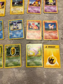 Pokemon 1999 Base Set Bundle/Job Lot 31 Cards - No Duplicates - Image 3
