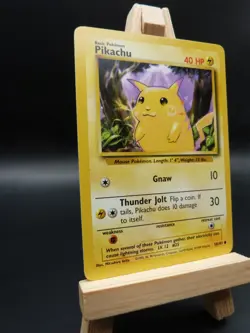 Pokemon Common Card : Pikachu 58/102 (Base Set) - Image 2