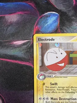 Pokemon TCG Electrode EX Hidden Legends Holo Rare Card 5/101 Reverse Holo - Image 4