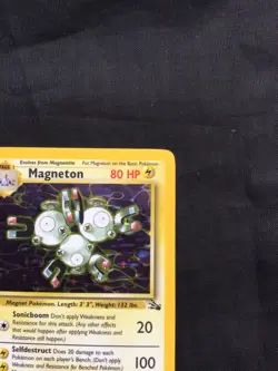 Pokemon Cards: 1st Edition Fossil Rare Holo: Magneton 11/62 - Image 4