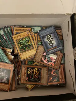 Yu-Gi-Oh/Bundle Job Lot/ 400+ Cards /Circa 1996 / Good Condition - Image 5