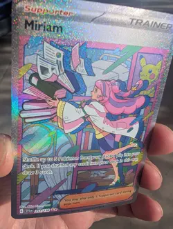 LOT OF 6 INDIVIDUAL POKEMON CARDS THAT ARE DAMAGED/CREASED - Image 1
