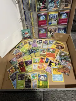 Entire Pokemon Card Collection Lot Box Wotc Vintage Base Set TCG 700+ Sealed ETB - Image 2