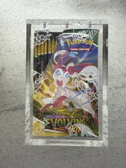 Pokemon Evolving Skies Booster Box - New/Factory Sealed - including acrylic case - Image 2