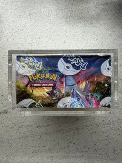 Pokemon Evolving Skies Booster Box - New/Factory Sealed - including acrylic case - Image 3