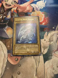 Blue-Eyes White Dragon - SDK-001 Ultra Rare MP Yugioh Card - Image 4