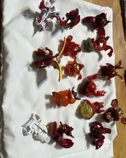 Huge Bakugan Lot -Mixed Generations- Rare, Vintage & Modern Pieces+Arena+Cards🔥 - Image 2