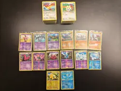 Pokemon - Black & White Era Bulk Bundle 300 Cards Inc Reverse Holos - Image 1
