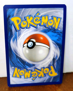 POKEMON MEW 32/68 REVERSE HOLO RARE HIDDEN FATES NEAR MINT - Image 2