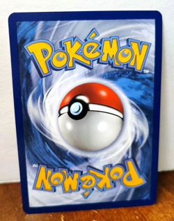 POKEMON MEW 32/68 REVERSE HOLO RARE HIDDEN FATES NEAR MINT - Image 2